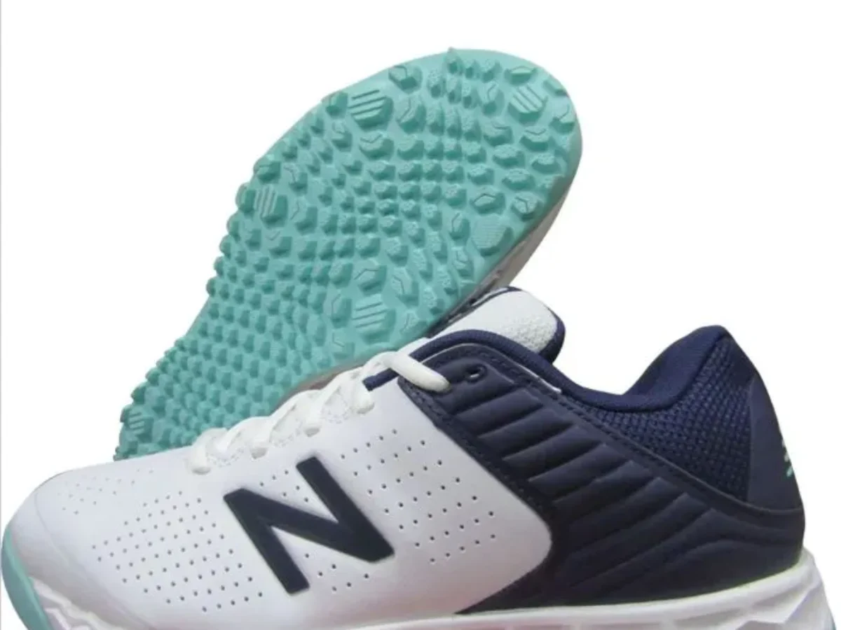 New Balance CK4020 J4 Rubber Cricket Shoes -Cyber Jade