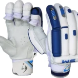 SM BG7 International Batting Gloves