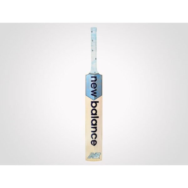 New Balance DC 840 English Willow Cricket Bat