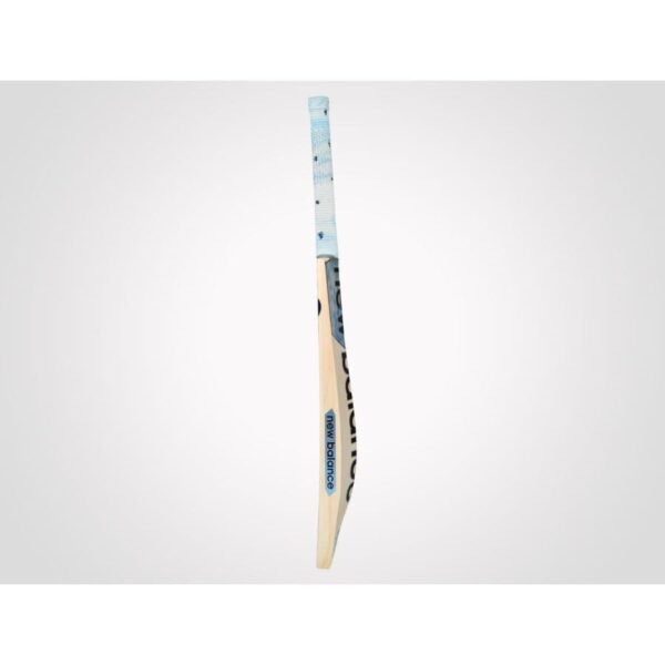 New Balance DC 840 English Willow Cricket Bat