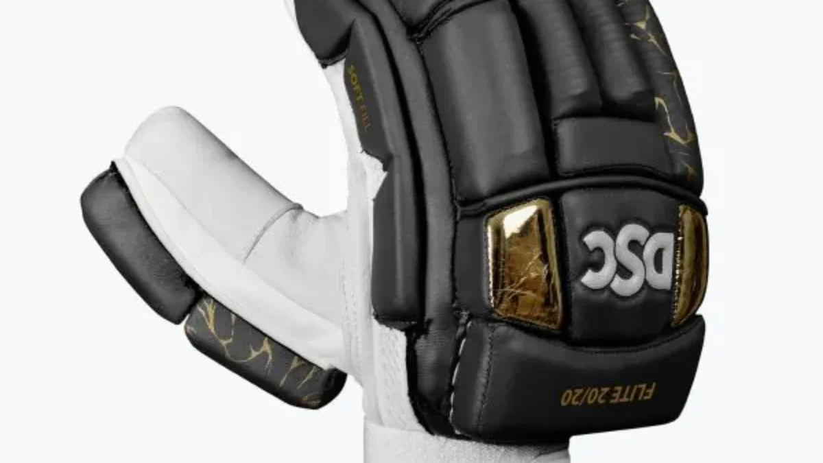 Shop Quality Batting Gloves Online at sportsheim cricket Get